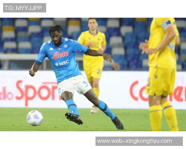 瑞士天空报道那不勒斯冬窗计划租借梅努以增加其出场机会