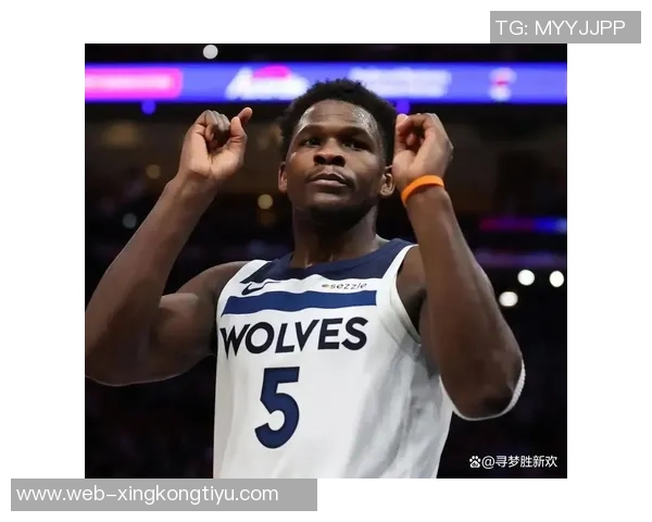 爱德华兹全场41分7篮板关键时刻连得5分助队逆转取胜