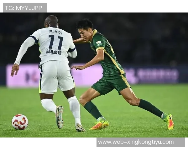 张瑷晖越位位置干扰防守打入生涯首球边裁果断判罚引发争议